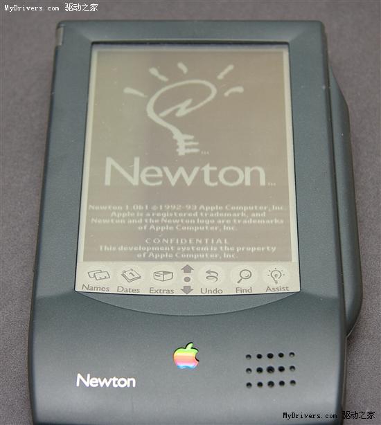 苹果首款掌机PDA设计者回归