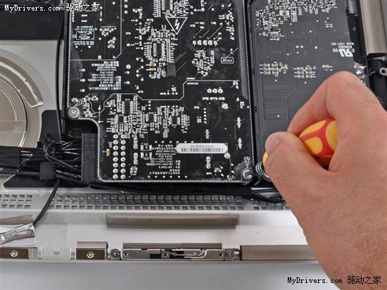 详尽拆解苹果新iMac+Magic Mouse触摸鼠标