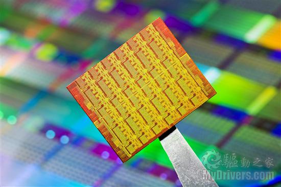 48核心：Intel展示“单芯片云计算机”