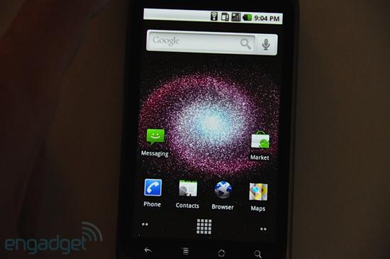 Google手机Nexus One零售版提前曝光 拆箱图赏