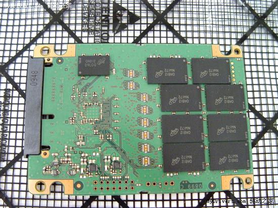美光Crucial首款SATA 6Gbps固态硬盘实测