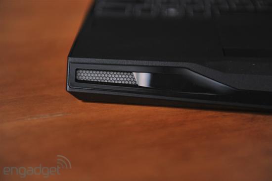 外星人游戏小本 Alienware M11x开箱实测绿城家园电脑 ...