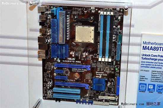 华硕展示两款AMD 890FX玩家国度发烧主板