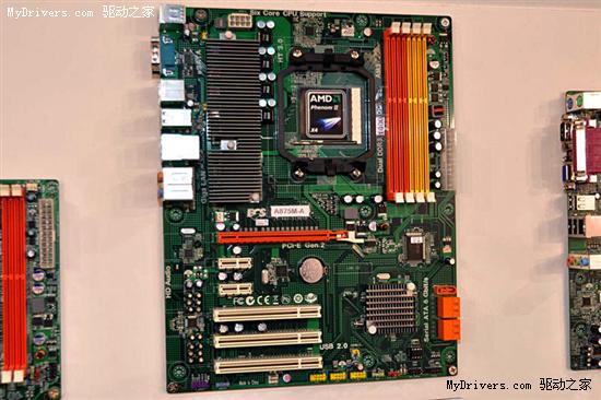 四大成员集体亮相:AMD 8系列主板全展示