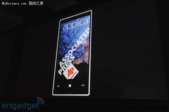 MIX10��΢����ʽ�Ƴ�Windows Phone 7����Ӧ���̵�