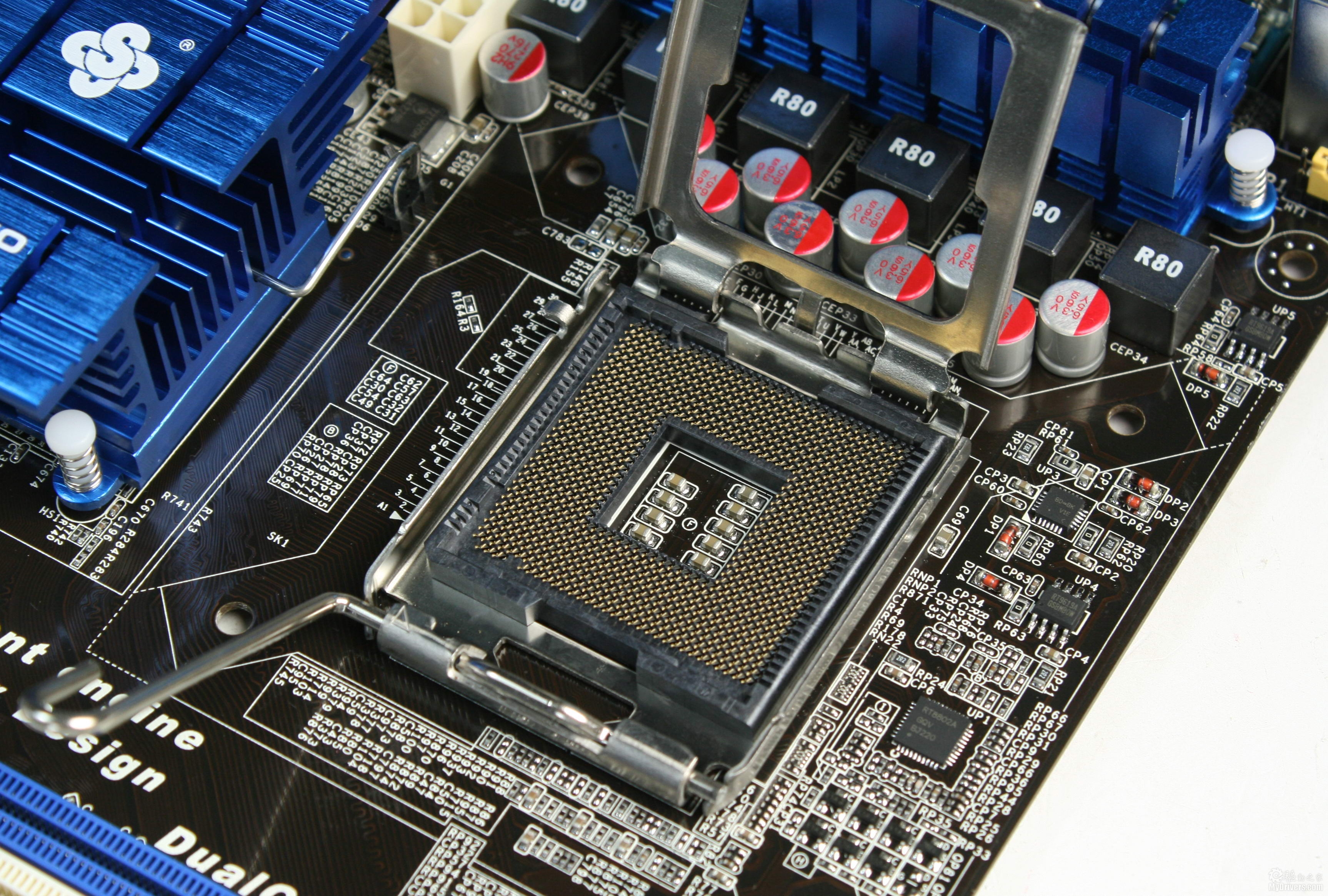 主板 cpu插槽_主板cpu插槽类型_主板cpu插槽更换价格