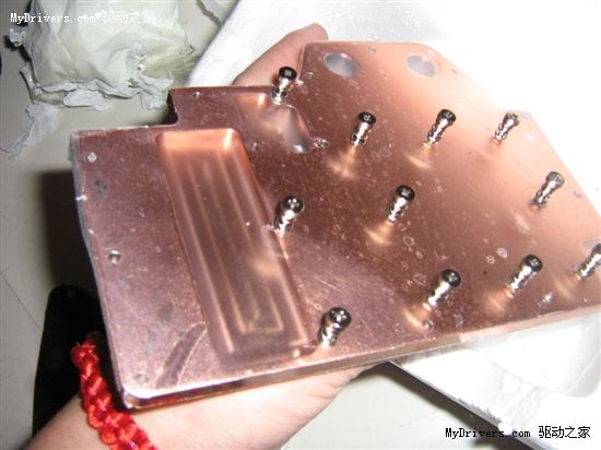 史上最低温 水冷版iGame480上机实测