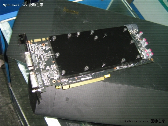 史上最低温 水冷版iGame480上机实测