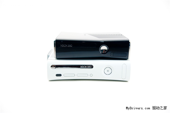Xbox 360新款轻薄版整机、拆解对比海量图赏