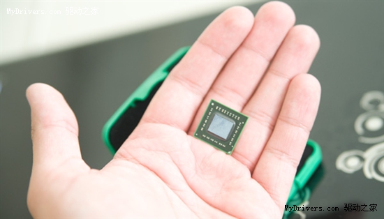 AMD官方测试Zacate APU 远胜Intel集显