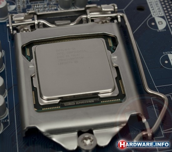 全新吸金模式 Intel悄然推可软件升级CPU