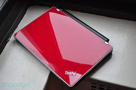 联想发布超轻薄本ThinkPad Edge 11 真机图赏