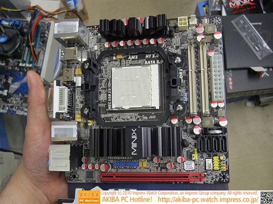AMD平台最强迷你主板 杰微ITX 890GX上市