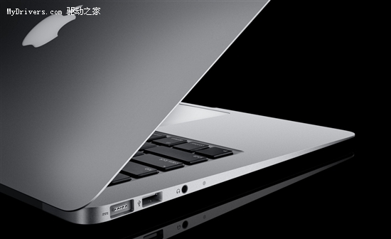 全固态存储极限轻薄本 苹果新MacBook Air发布