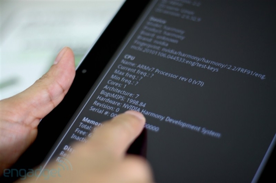 日系Tegra 2+Android 2.3平板抢先亮相