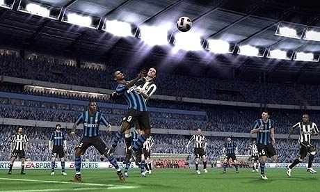 《FIFA 11》问鼎英国一周游戏排行榜