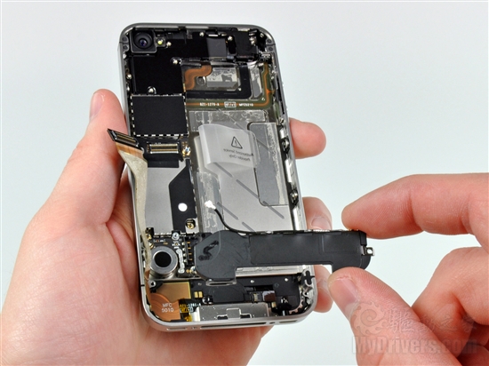 CDMA版iPhone 4首拆 双模基带芯片现身