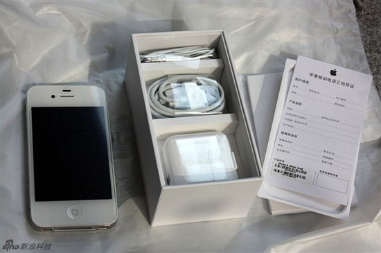 苹果白色iPhone 4开箱多图赏