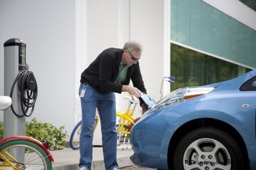Google宣布将成为最大电动汽车充电站厂商