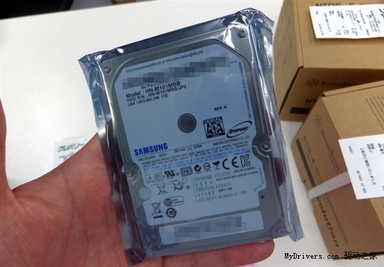 首款9.5mm标准厚度1TB笔记本硬盘上市