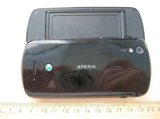 3.7寸GHz侧滑机 Xperia Pro降临FCC