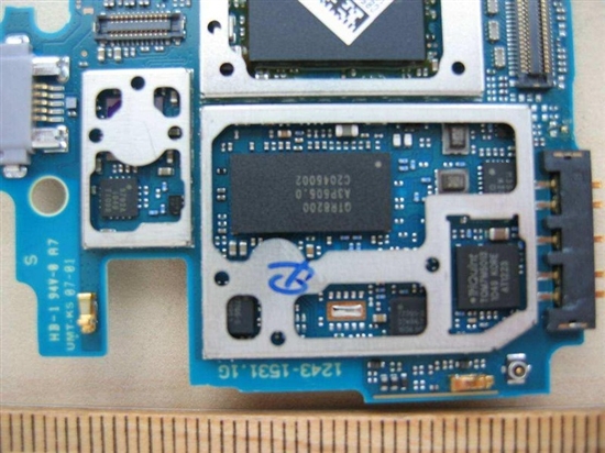 3.7寸GHz侧滑机 Xperia Pro降临FCC