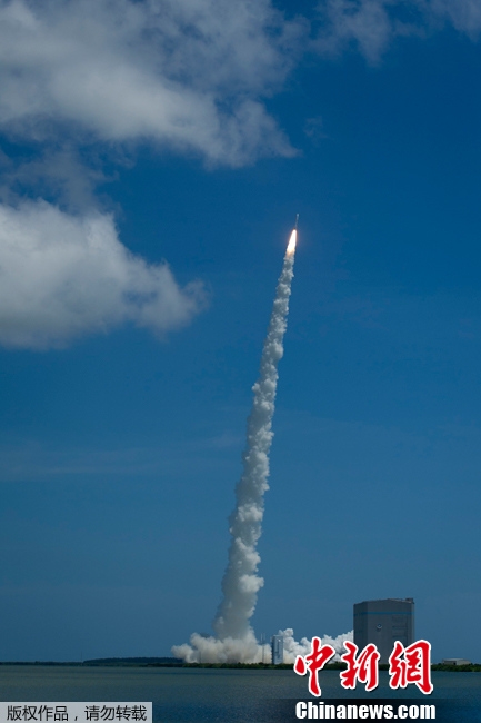 美国发射朱诺号木星探测器 2016年抵达