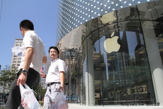 苹果调整中国开店计划：开更多旗舰店