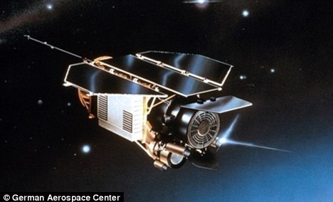 科学家警告3吨失控太空望远镜正冲向地球