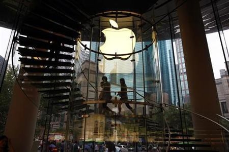 苹果815亿美元现金怎么花：9亿新建40家零售店