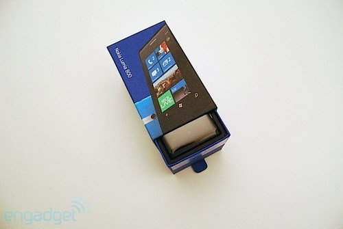 诺基亚WP7手机Lumia 800上市时间确定