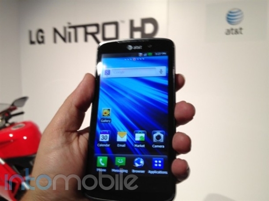 720P高清手机LG Nitro HD 美国强悍登场