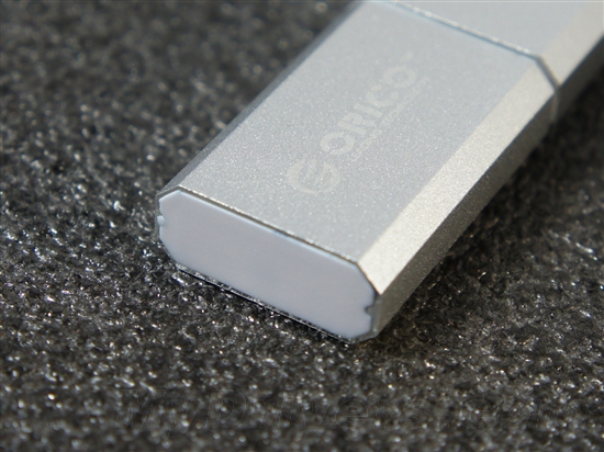 USB 2.0之殇 奥睿科UF3-64 U盘评测