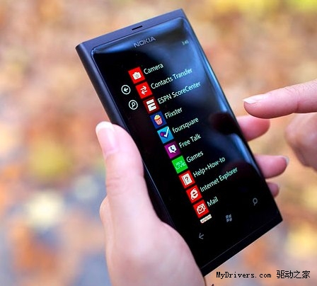 Lumia 800“”Ļͻ Կ