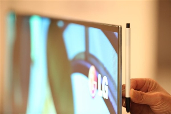 LG正式发布世界最大OLED面板 仅5mm厚度