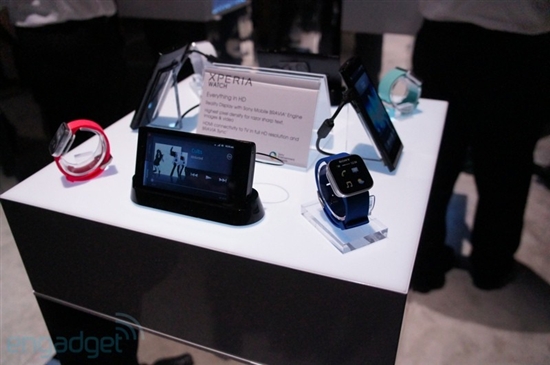 索尼发布新一代智能手表SmartWatch：售价149刀
