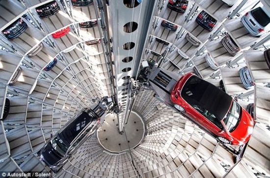 大众建世界最大汽车存放塔：高60米存放800辆车
