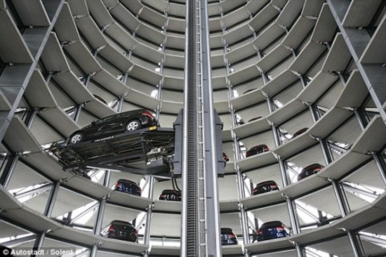 大众建世界最大汽车存放塔：高60米存放800辆车