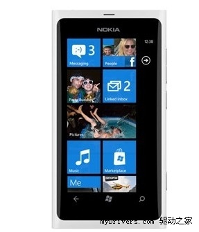 上市在即 白色版Lumia 800三月开售