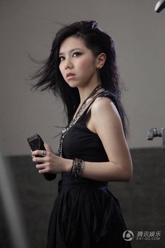 <em>邓紫棋</em>台湾拍摄新歌<em>mv</em>