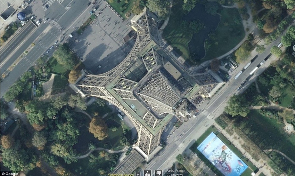 十大震撼谷歌地图卫星照:俯瞰美国飞机墓地图片