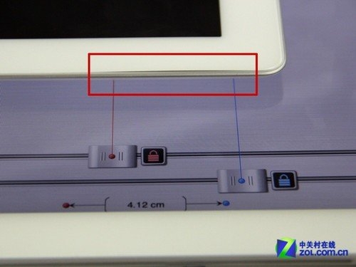 国行iPad 2面板曝新缺陷：缝隙可插纸片