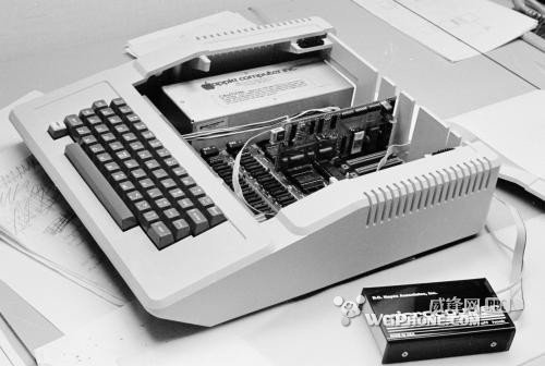 35年前的今天：苹果Apple II首秀