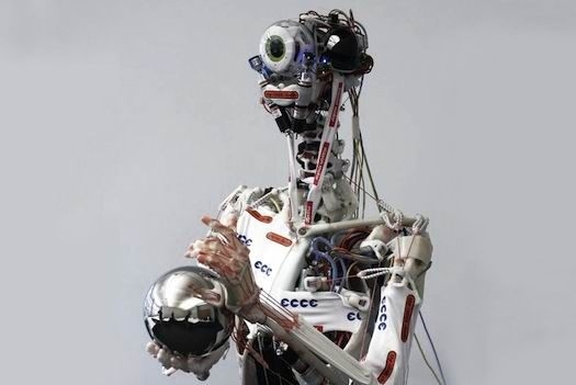 神奇类人机器人问世:模拟人类复杂肌肉骨骼结构