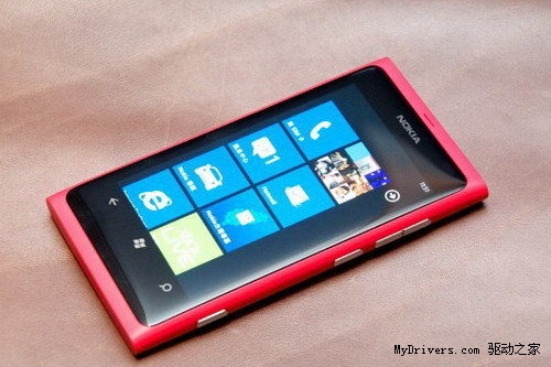 联通版Lumia 800本周开卖 售价或不变