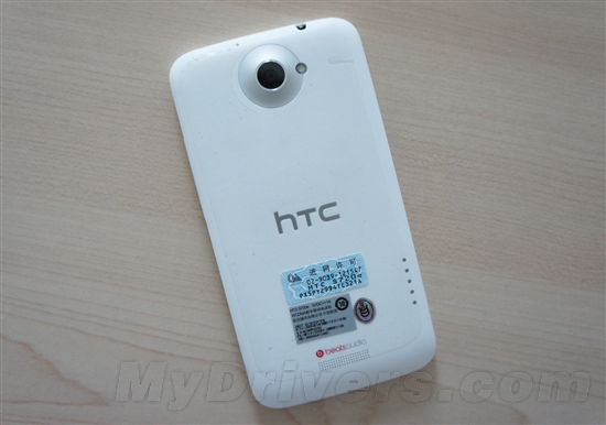 白色诱惑 HTC The One X行货开箱图赏