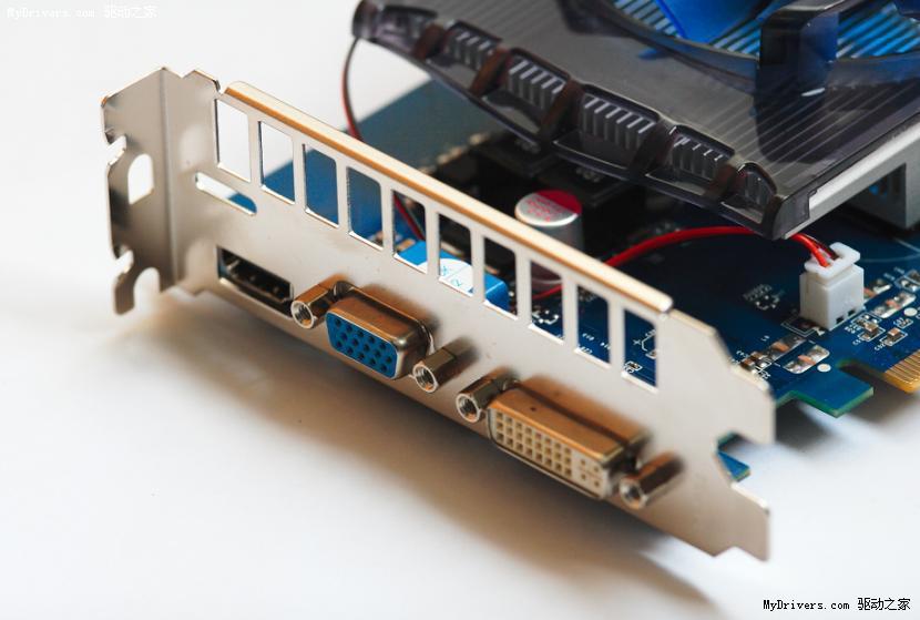 计算机图形卡的几种接口类型_图形卡的结构和工作原理