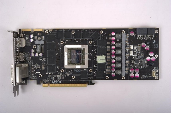 Hawaii旗舰R9 290X测试：干掉GTX Titan 