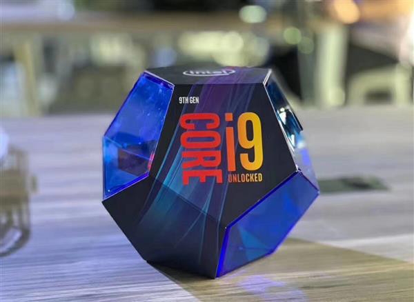 2018PCУAMD Intel