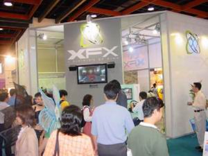 钢铁丛林中的机械怪兽——XFXComputex 2003新品SHOW